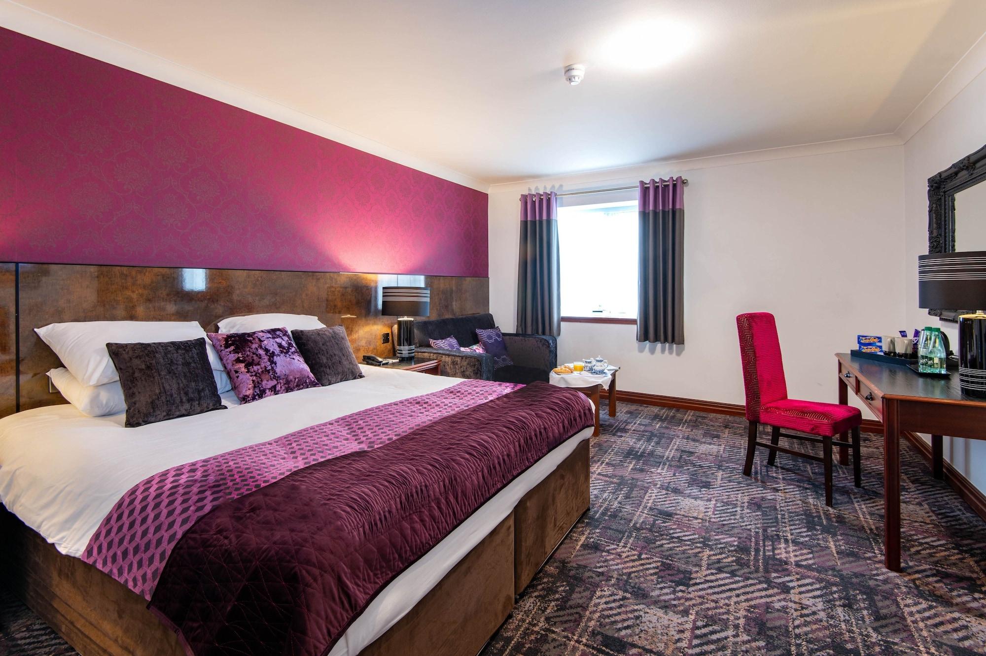 The Victoria Hotel Manchester By Compass Hospitality Oldham Exterior foto